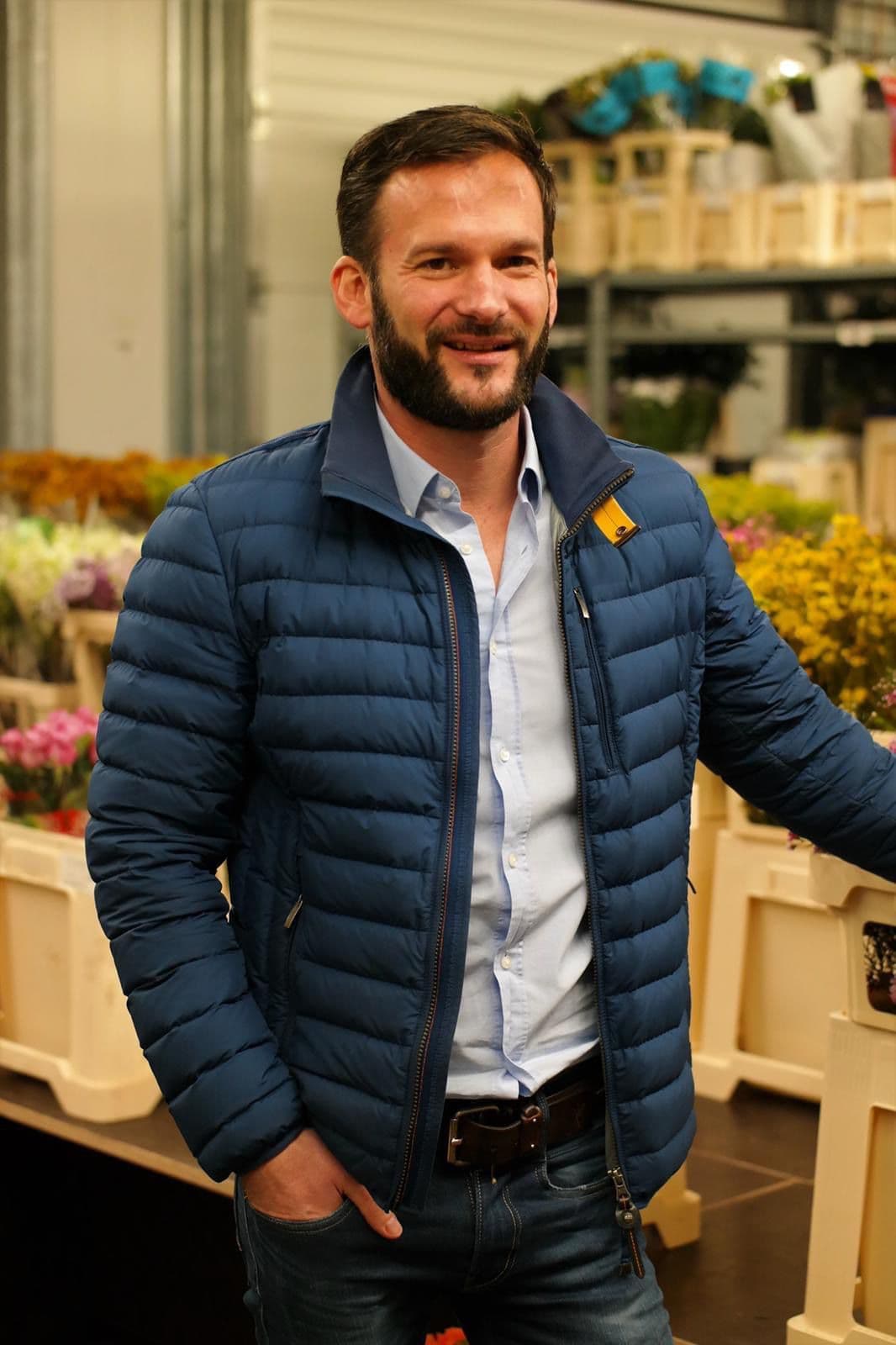 Jan-Henric Osterkamp auf dem Blumengroßmarkt